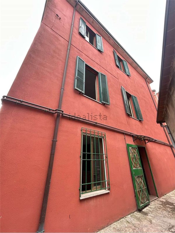 casa indipendente in vendita a Ravenna in zona Ponte Nuovo