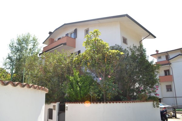 casa indipendente in vendita a Ravenna in zona Lido Adriano