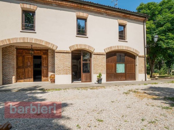 casa indipendente in vendita a Ravenna in zona Borgo Montone