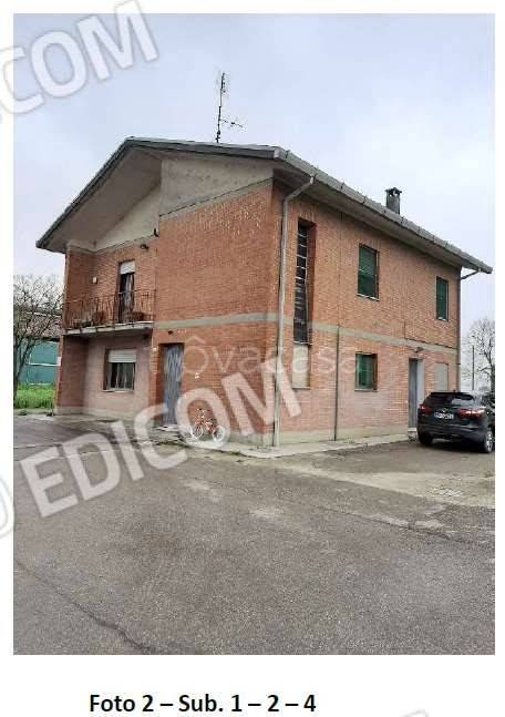 casa indipendente in vendita a Ravenna in zona Gambellara