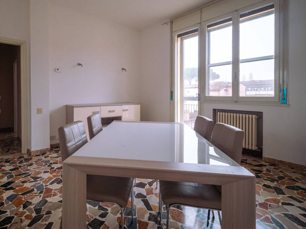 appartamento in vendita a Ravenna in zona Borgo Montone