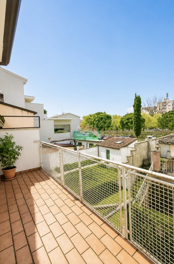casa indipendente in vendita a Ravenna in zona Centro Storico
