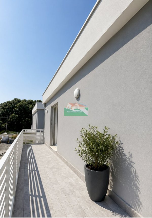 casa indipendente in vendita a Ravenna in zona Borgo Montone