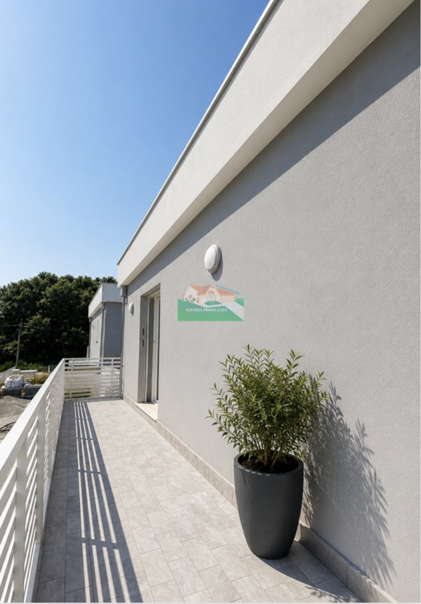 casa indipendente in vendita a Ravenna in zona Borgo Montone