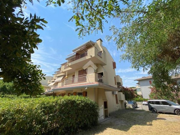 appartamento in vendita a Ravenna in zona Lido Adriano