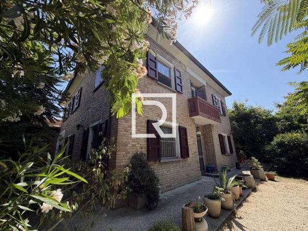 casa indipendente in vendita a Ravenna in zona Savarna / Conventello
