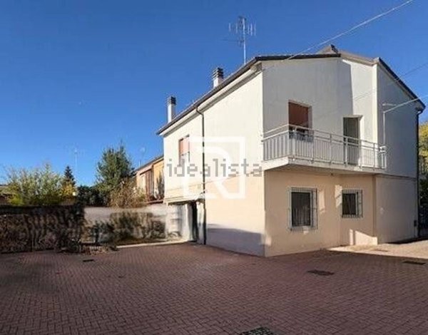 appartamento in vendita a Ravenna in zona Borgo Montone
