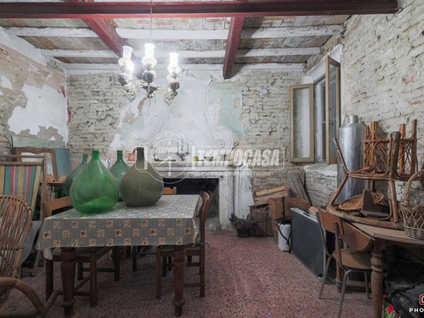 casa indipendente in vendita a Ravenna in zona Carraie