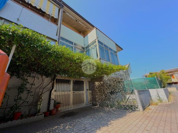 appartamento in vendita a Ravenna in zona Lido Adriano
