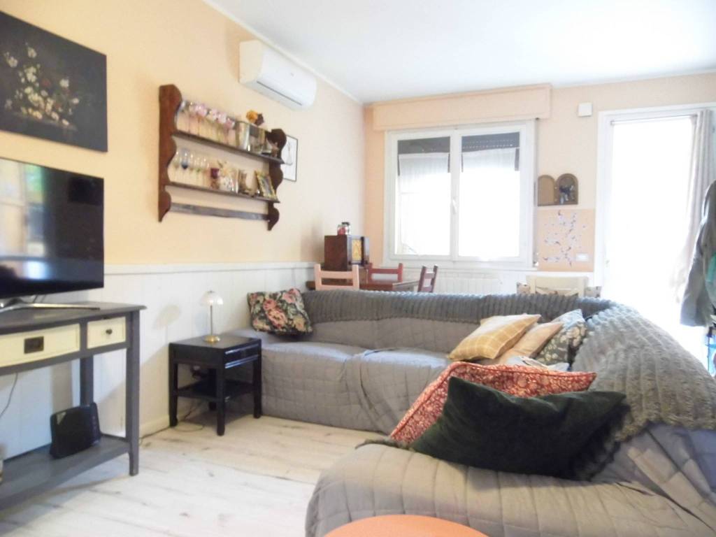 casa indipendente in vendita a Ravenna in zona Villanova di Ravenna