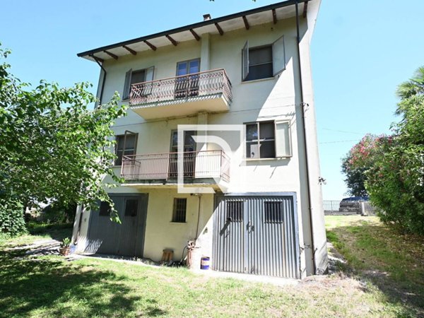 appartamento in vendita a Ravenna in zona Savarna / Conventello