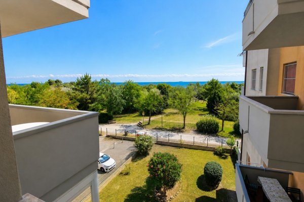 appartamento in vendita a Ravenna in zona Lido Adriano