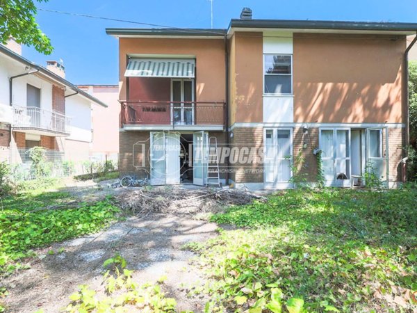 casa indipendente in vendita a Ravenna in zona Centro Storico