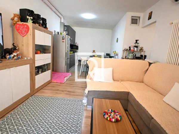 casa indipendente in vendita a Ravenna in zona Mezzano