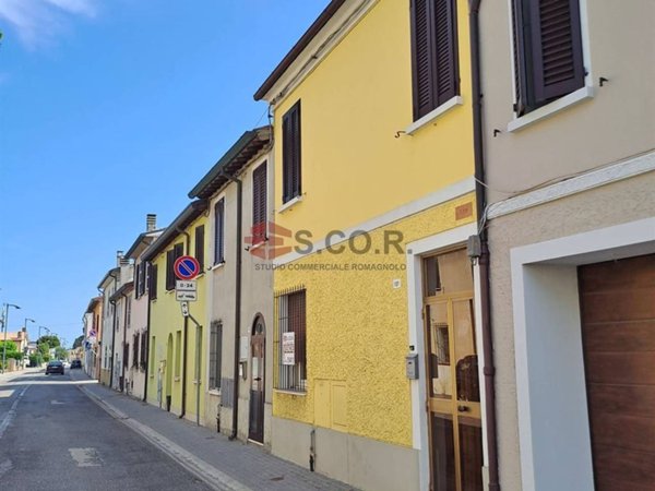 casa indipendente in vendita a Ravenna in zona Sant'Alberto