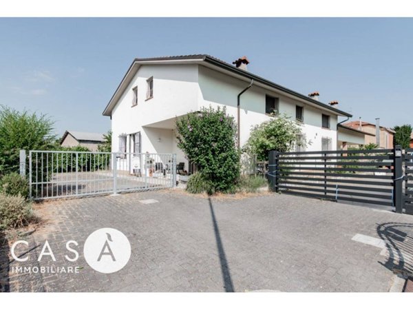 casa indipendente in vendita a Ravenna in zona Centro Storico