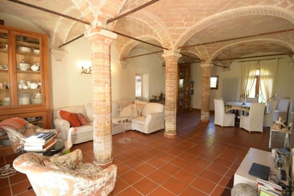 casa indipendente in vendita a Ravenna in zona Centro Storico