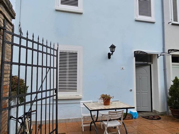 casa indipendente in vendita a Ravenna in zona Centro Storico
