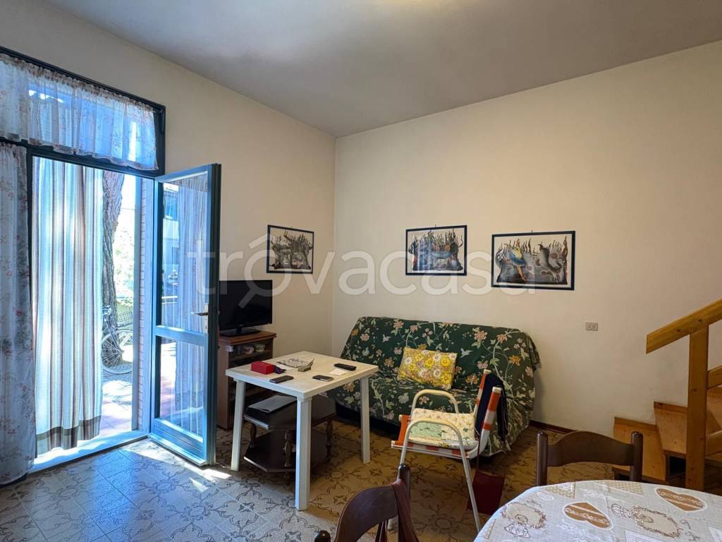 casa indipendente in vendita a Ravenna in zona Punta Marina Terme