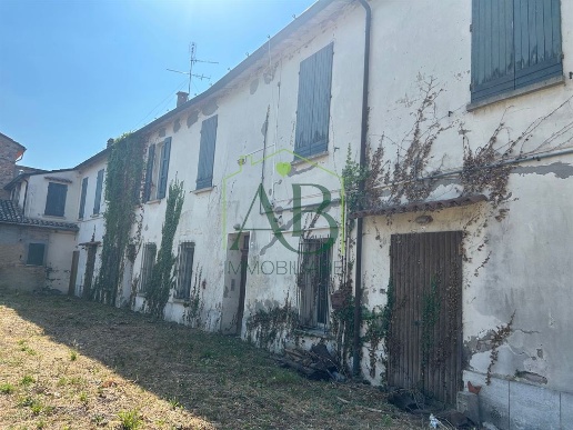 casa indipendente in vendita a Ravenna in zona Centro Storico