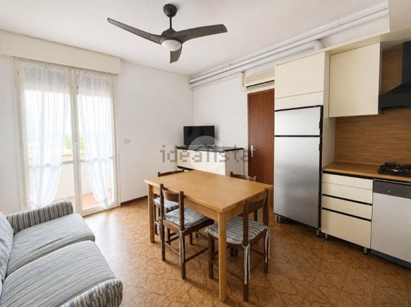 appartamento in vendita a Ravenna in zona Lido Adriano