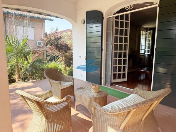 casa indipendente in vendita a Ravenna in zona Centro Storico