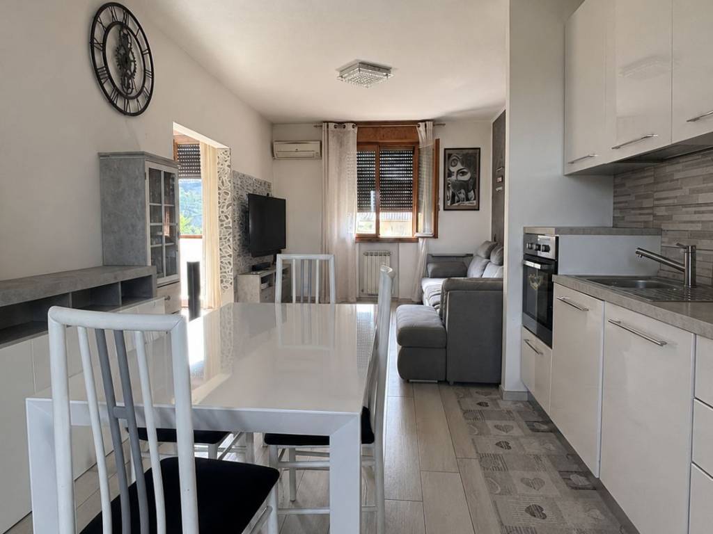 casa indipendente in vendita a Ravenna in zona San Bartolo