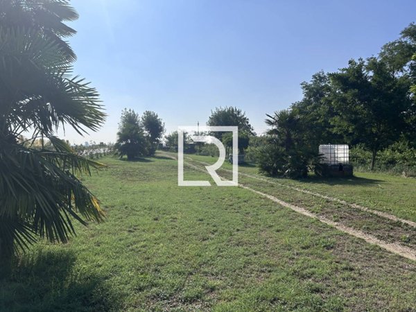 casa indipendente in vendita a Ravenna in zona Savarna / Conventello