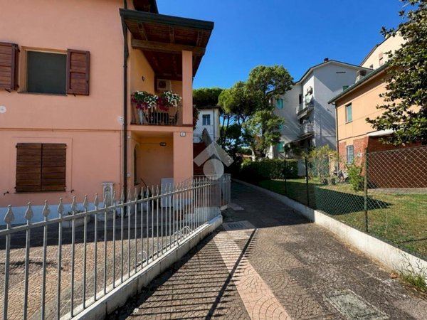 appartamento in vendita a Ravenna in zona Punta Marina Terme