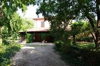 casa indipendente in vendita a Ravenna in zona Savarna / Conventello