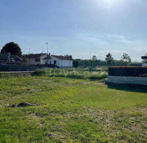 terreno edificabile in vendita a Ravenna in zona Madonna dell'Albero