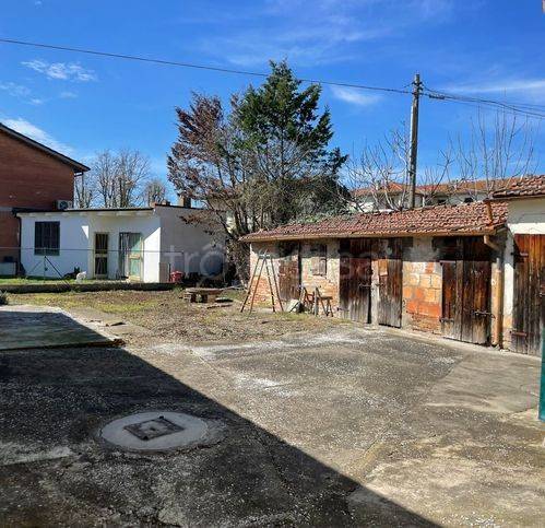 casa indipendente in vendita a Ravenna