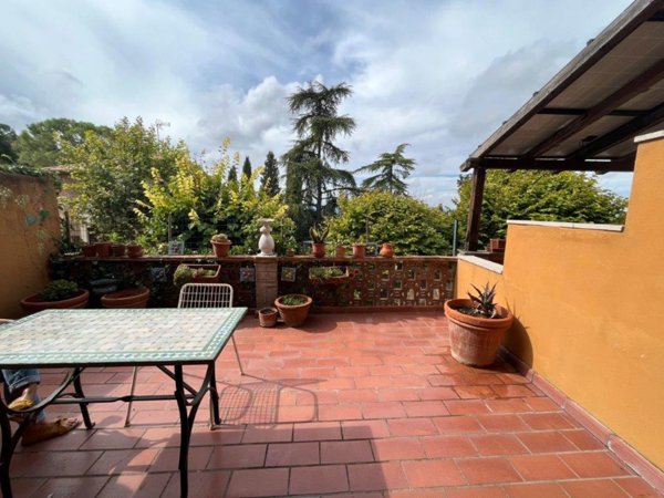 intera palazzina in vendita a Ravenna in zona Castiglione di Ravenna