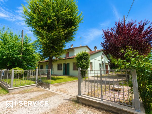 casa indipendente in vendita a Ravenna in zona San Zaccaria