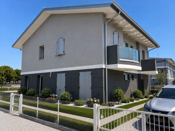 casa indipendente in vendita a Ravenna in zona Lido di Classe