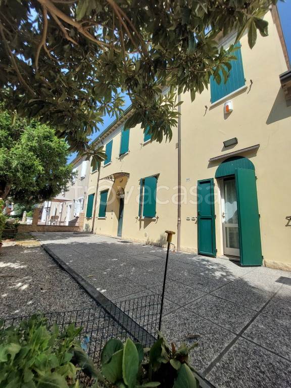 appartamento in vendita a Ravenna in zona Sant'Alberto