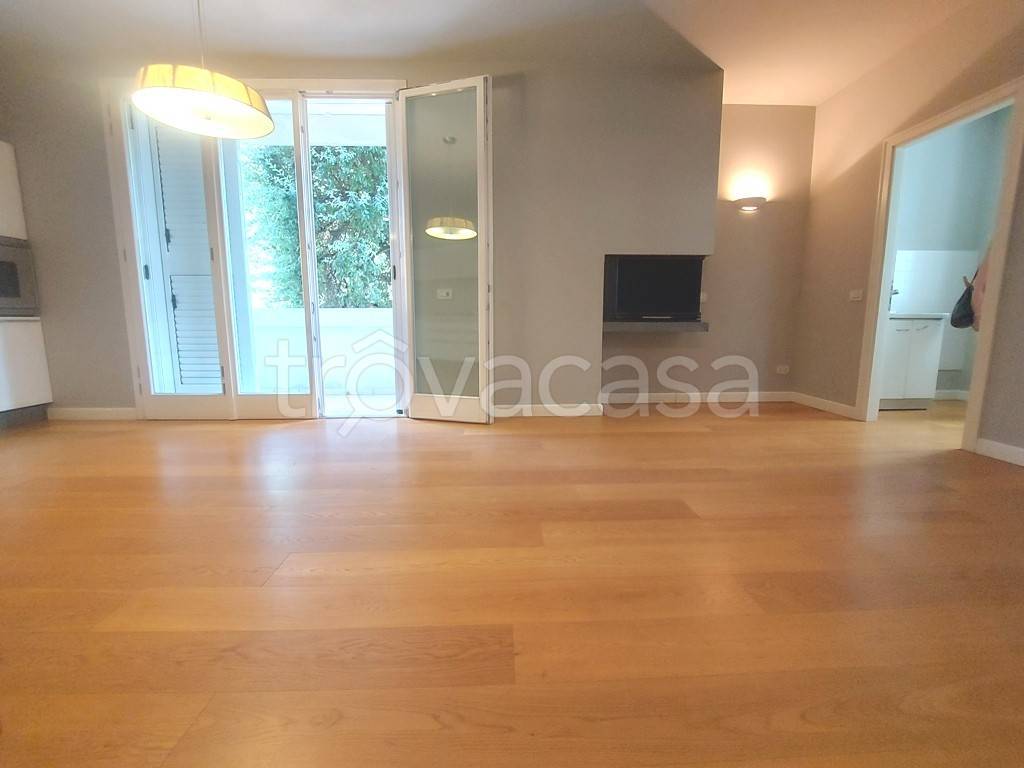 casa indipendente in vendita a Ravenna