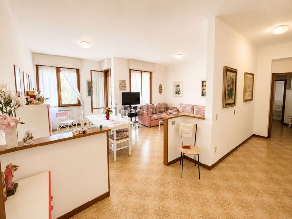 appartamento in vendita a Ravenna in zona Lido di Classe