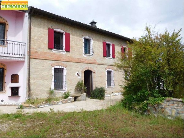 casa indipendente in vendita a Ravenna