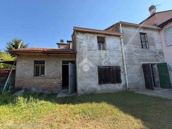 appartamento in vendita a Ravenna in zona Piangipane