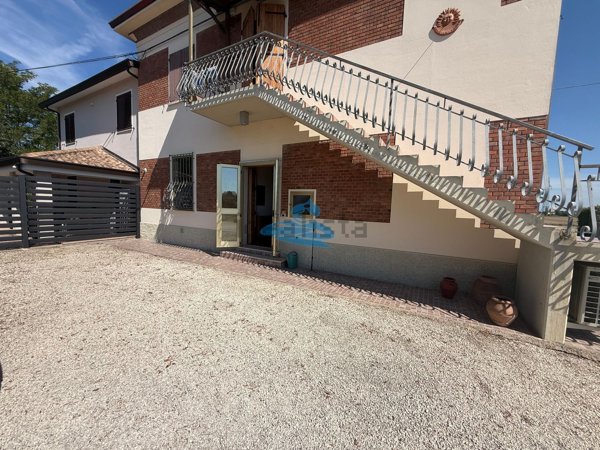 appartamento in vendita a Ravenna in zona Santo Stefano
