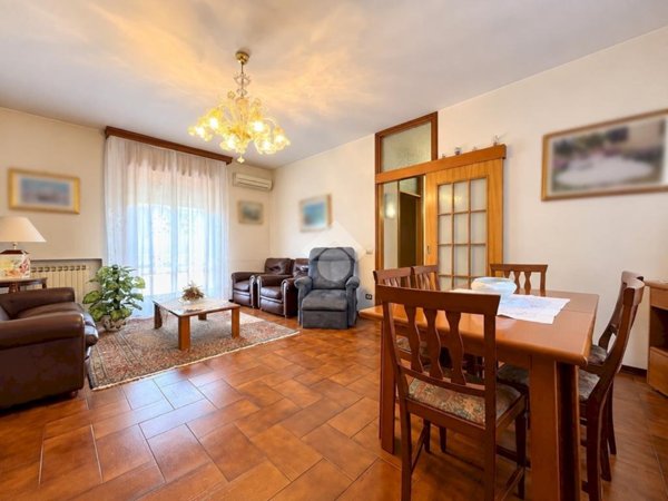 appartamento in vendita a Ravenna in zona Borgo Montone