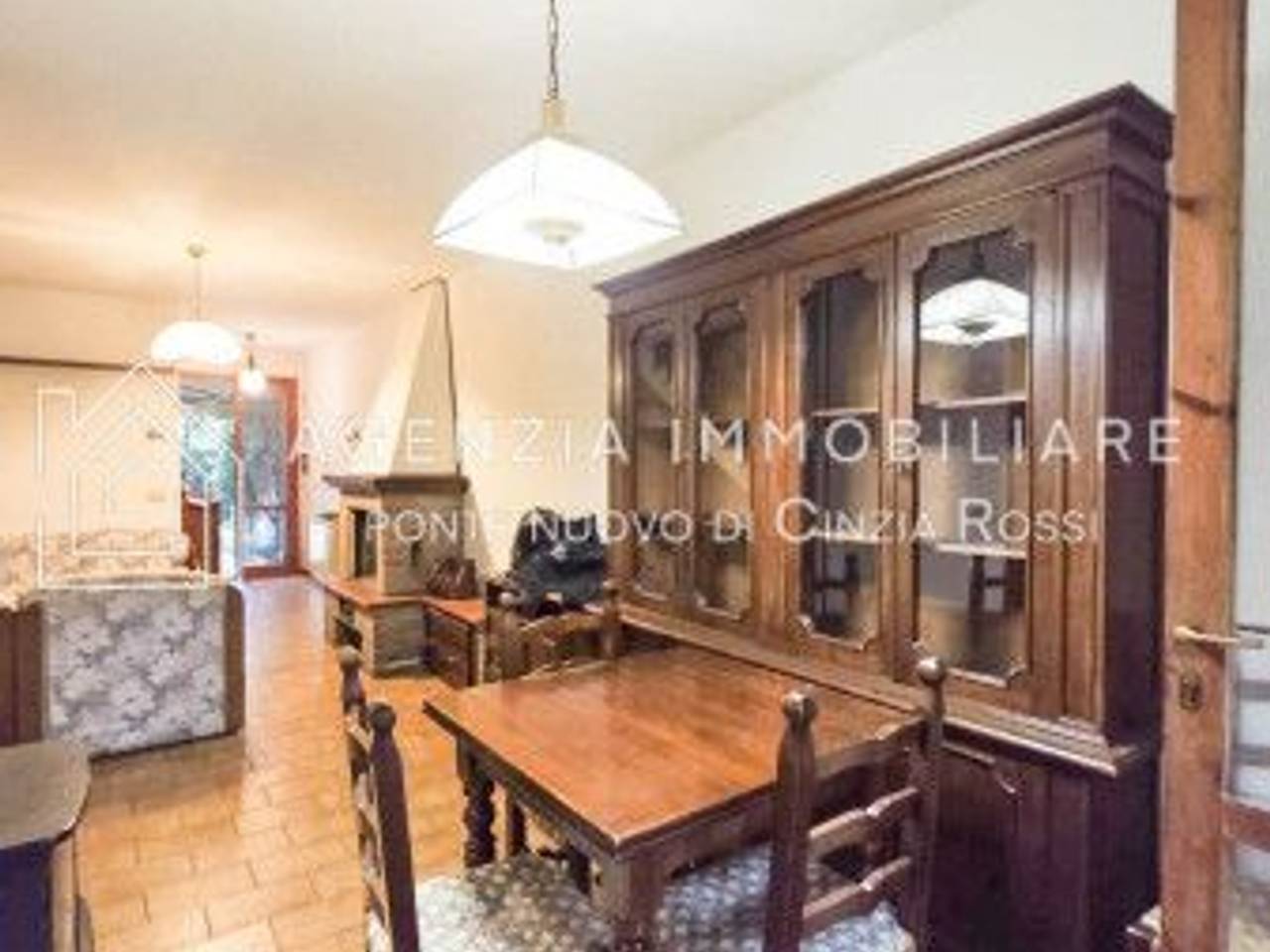 casa indipendente in vendita a Ravenna in zona Centro Storico