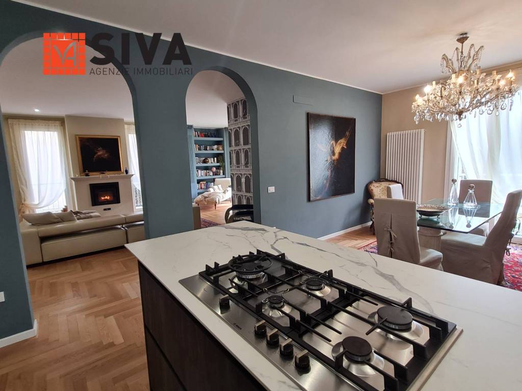 casa indipendente in vendita a Ravenna in zona Centro Storico