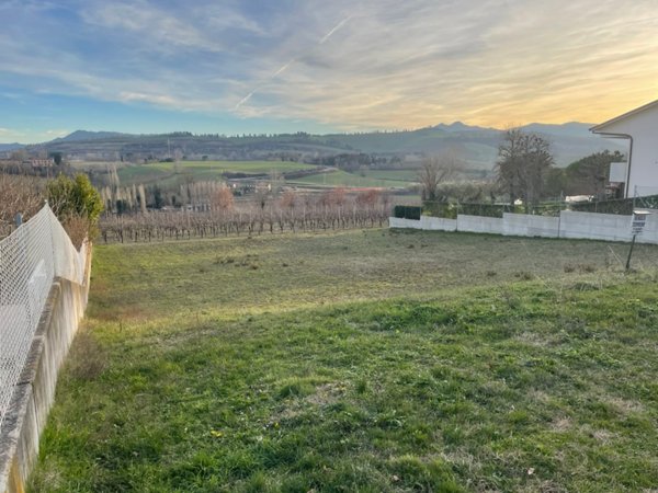 terreno edificabile in vendita a Lodi in zona Riolo