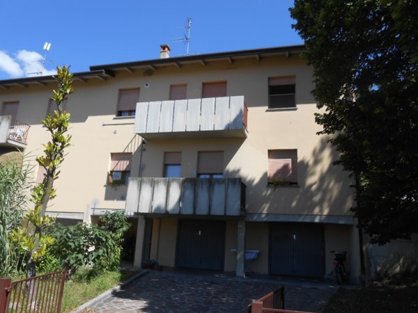 appartamento in vendita a Lodi in zona Riolo