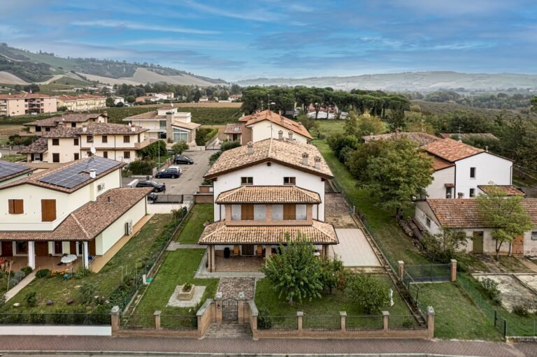 casa indipendente in vendita a Riolo Terme