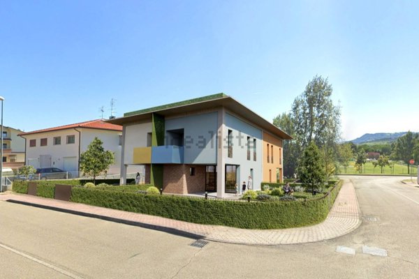 casa indipendente in vendita a Riolo Terme