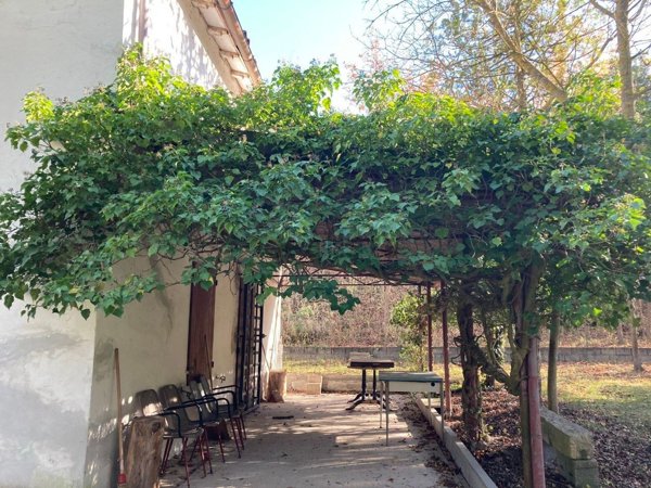 casa indipendente in vendita a Riolo Terme in zona Isola