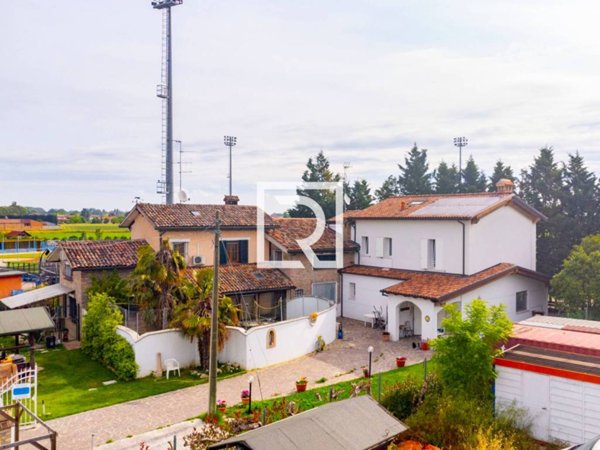 casa indipendente in vendita a Russi